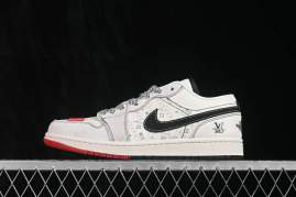 Picture of Air Jordan 1 LOW _SKUfw23893652884014435fw